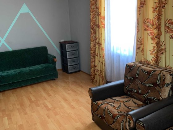 Оренда квартири в центрі міста Рахів