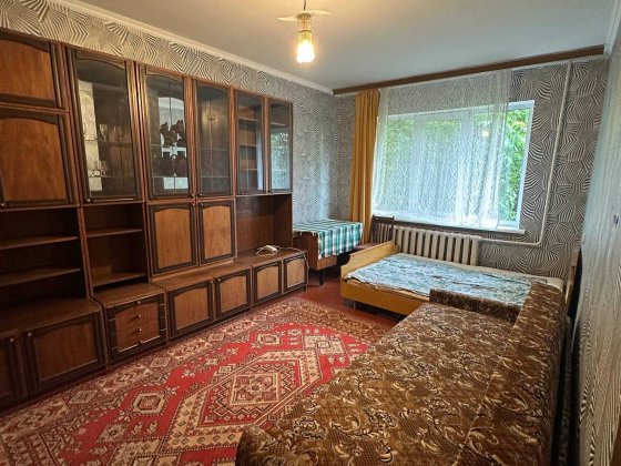 Здається 1-кімнатна квартира в Глевасі, масив, вул. Вокзальна Глеваха