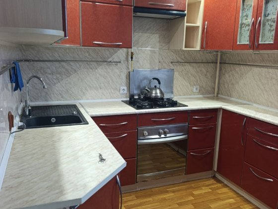 Сдам 3 комнатную квартиру на Паустовского Добровольского Корсунці