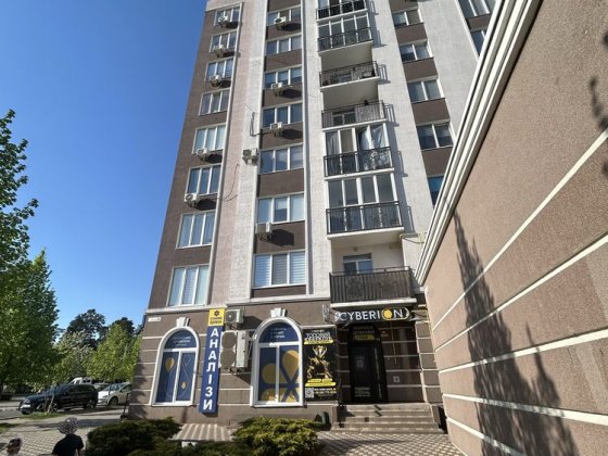 Оренда сучасноі квартири в центрі Бучі