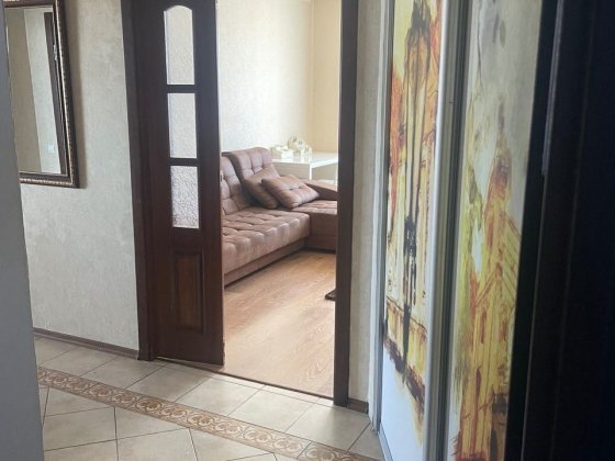 Здам затишну 2-кімнатну квартиру, центр, вул. М.Лагуновоі Бровары