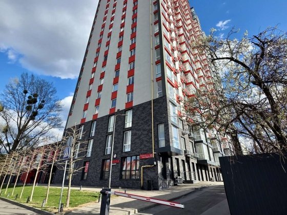 Продаж 2-к квартири вул. Олега Мудрака 1в Киев