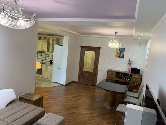 Продаж 3-к квартири + 2 паркомісця вул. Голосіївська 13а Київ