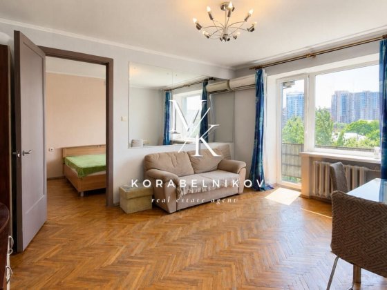 Оренда 2к квартири в центрі Києва