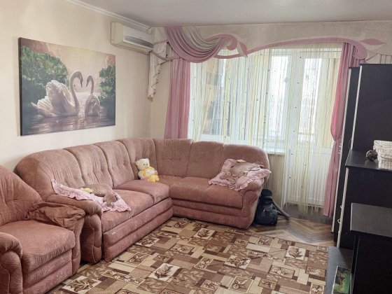 Здам затишну квартиру на Чоколовському бул. 40! Киев