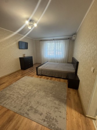 Оренда квартири в новобудові в центрі - фото 1