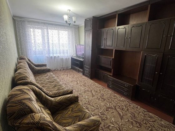 Здається в оренду 3 кімн квартира по Проспекту Миру 33 Кривий Ріг