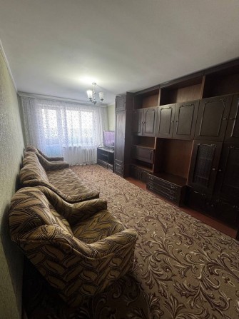 Здається в оренду 3 кімн квартира по Проспекту Миру 33 - фото 1