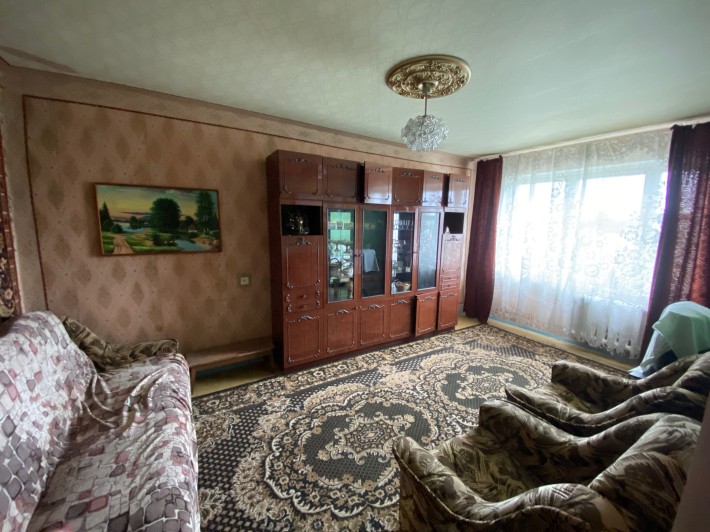 Сдам двух комнатную квартирую на Николаевском шоссе!!4000+комуналка - фото 1