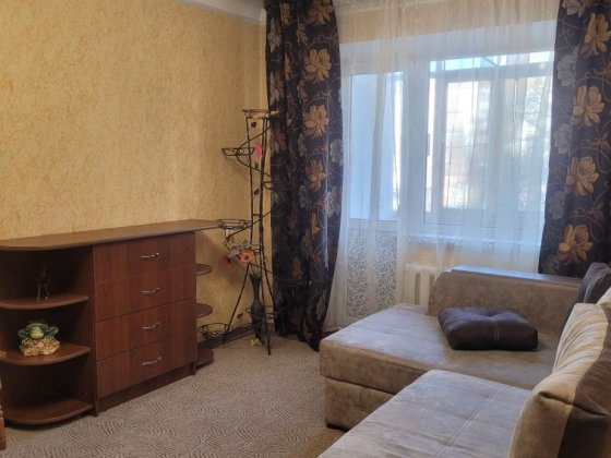 Оренда 1 км кв біля ЕпіЦентру на 1 - 2 місяці Ивано-Франковск