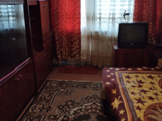 Здається 1 кімнатна квартира на 173 кварталі Кривой Рог