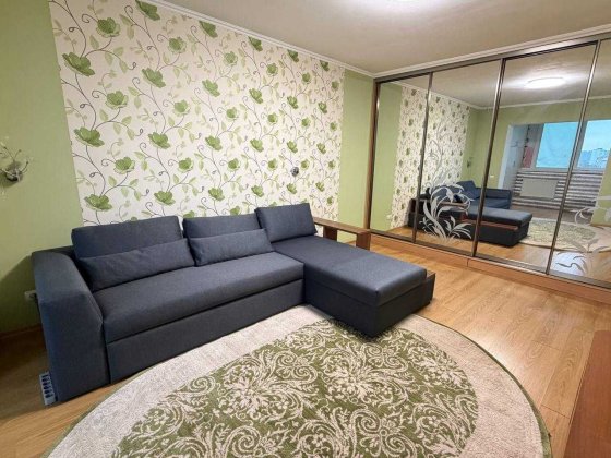 Оренда 2-к квартири з видом на парк та озеро — пр-т Червоної Калини, 5 Киев