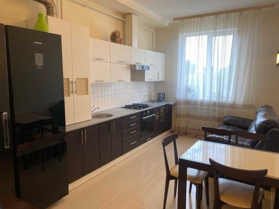 Оренда 1 кімнатної квартири 63 м2, ГАЗ,  район паспортного столу - 15000грн.