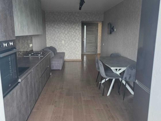 Здам в оренду вмебльовану простору двокімнатну квартиру 85м² Луцк