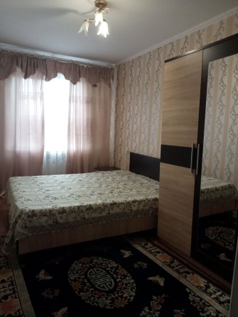 Оренда 2 кімнатної квартири на Дзержинці, Миру - фото 1
