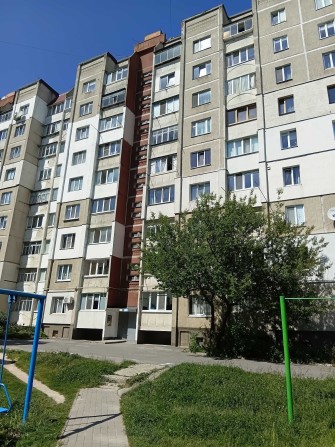 Здається 1 кім Озерна біля нової  школи - фото 1