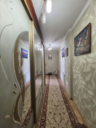 Двох кімнатна квартира закритий двір парковка, чудовий ремонт. Ріелтор Валєріч - фото 1
