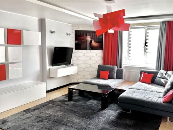 ЕЛІТНА 3-КІМНАТНА КВАРТИРА 118 м² | ДИЗАЙНЕРСЬКИЙ РЕМОНТ | ВИД НА ОЗЕРО