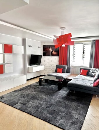 ЕЛІТНА 3-КІМНАТНА КВАРТИРА 118 м² | ДИЗАЙНЕРСЬКИЙ РЕМОНТ | ВИД НА ОЗЕРО - фото 1