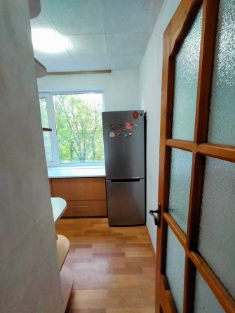 Раково вул.Майборського поруч зупинка.Для пари можна одній жінці - фото 1