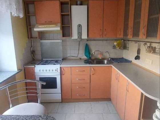 Оренда 2х кімн квартира вул. Грушевського, біля ТЦ "Чайка" Ровно