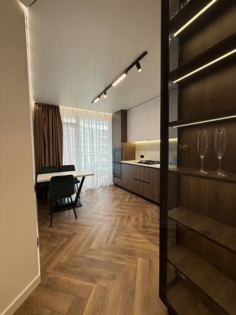 Здається в оренду 1,5 кімнатна квартира в центрі Фемелі Плаза - фото 1