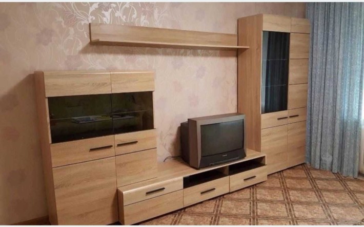Сдам 3 ком. кв. на Подоле, ул Миру д7  ост Б. Хмельницкого. - фото 1