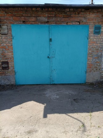 Сдам гараж в аренду в ГК-9А,по Героев Сталинграда (Івана Мазепи).Здам гараж в аренду.Аренда гаража,с - фото 1