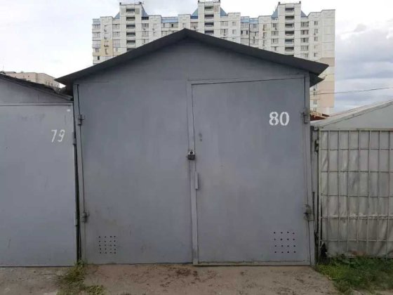 Металевий гараж в "АК Північний"