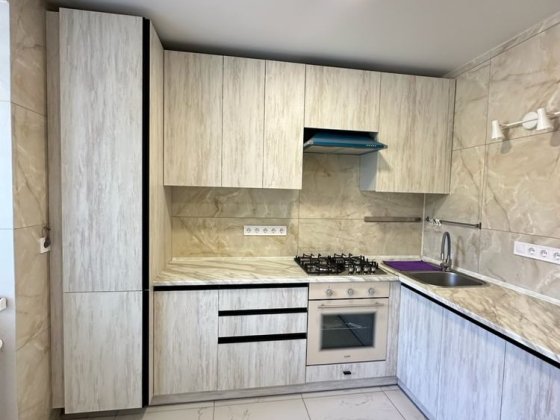 Дудаєва 3 нова квартира Сади 2 парковка у дворі Полтава