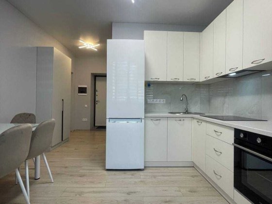 Оренда 1-кімнатної квартири, 50 м² новобудова, Соборна, перша здача, 13 000 грн Ровно