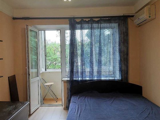 Орендувати квартиру Дашкевича ( колишня Курнатовського) 26А Киев