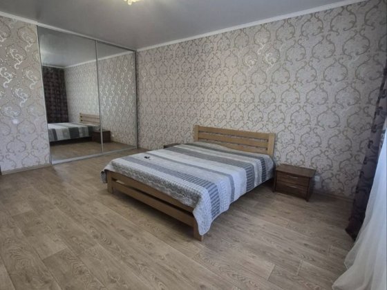 Оренда 1к квартири.Зарічанська.Н/б.Меблі і техніка. Хмельницький