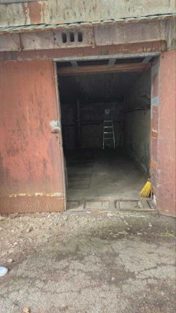 Сдам капітальний гараж вул. Міського лісу (біля Щербакова, Поля) в районі школи 22 - фото 1