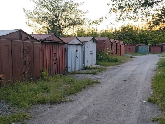 Сдам гараж Космос-Шевчик в коперативе. Запорожье