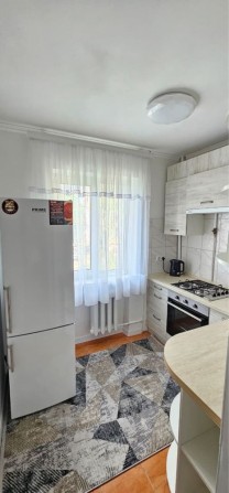 Оренда 3х кім.квартири по вул.Небесноі Сотні ціна400 дол. - фото 1
