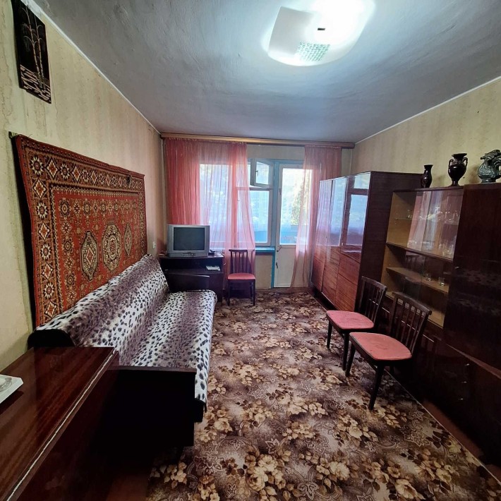 Оренда 1-кімнатної квартири по вулиці Симиренківська 31 | звичайний жилий стан - фото 1