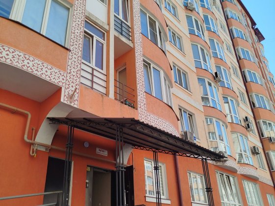 Оренда 2 кімнатна новобудова, район парку Черновцы