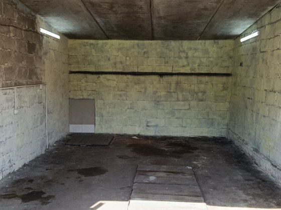 Великий гараж в кооперативі, 12 квартал, вул. Автотранспортна Дніпро