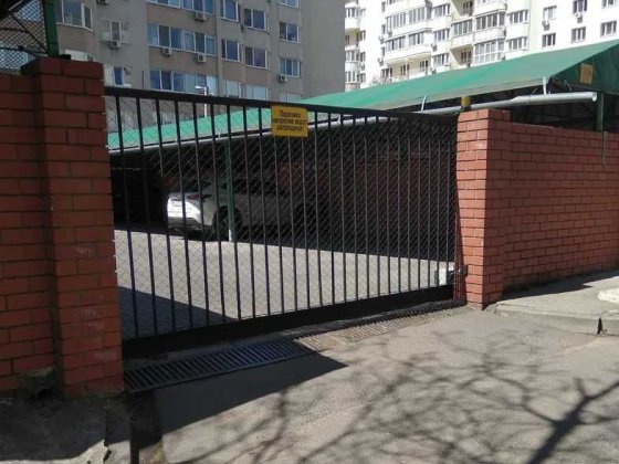 Сдам паркоместо Костанди 199а сроком на 4 месяца Одесса