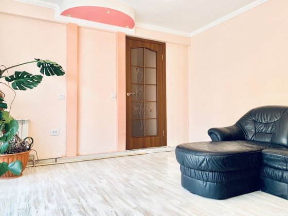 Оренда 2-кімн. квартири 50м² в Ужгороді, 1/4 поверх — комфорт і зручність! Ужгород