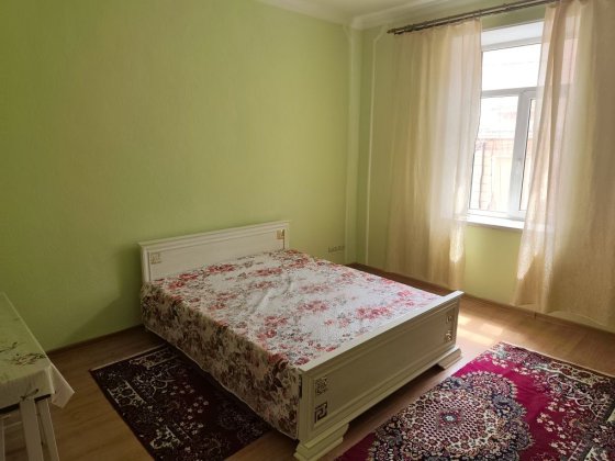 1-кімн. по вул. ПЕРЕЯСЛІВСЬКІЙ (р-н вул. Головна) Чернівці