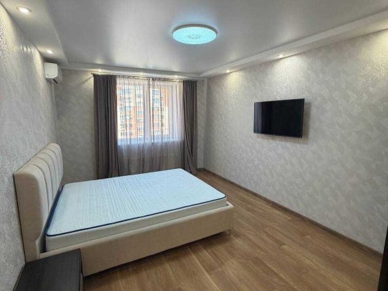 Оренда 1к квартири ЖК Щасливий, 60 м², автономне опалення