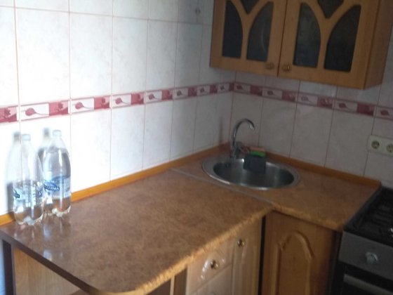 окреме житло в котеджі біля Центрального ринку