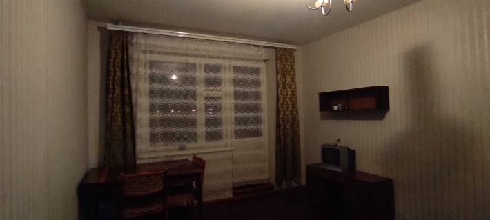 сдам 1 комнатную квартиру на 1 Шевченковском  районе по Чаривной ул, - фото 1