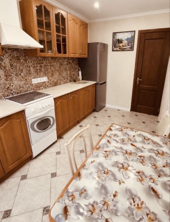 Аренда 3-комн. Квартира 65м2 в центре (Набережная). - фото 1