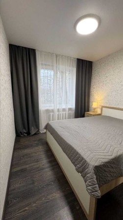 Здається 2х кімнатна квартира на просп. Героїв 33 - фото 1