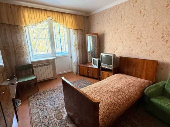 оренда ЦЕНТР на півроку Кропивницкий