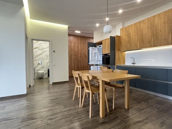 ЖК Грани/Новострой/Дафи/Центр/Подстанция / 90 м.кв Днепр