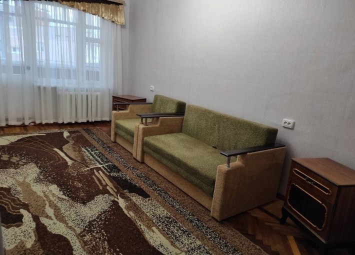 Сдам 2 комн. Для командировочных. Южный р-н. - фото 1